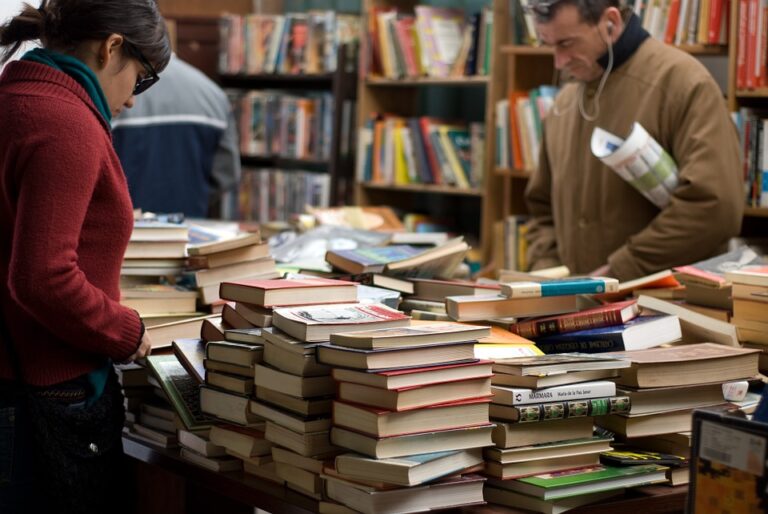 Round-Down: One Grand Bookstore Curates Celebrated Minds’ Favorite Titles