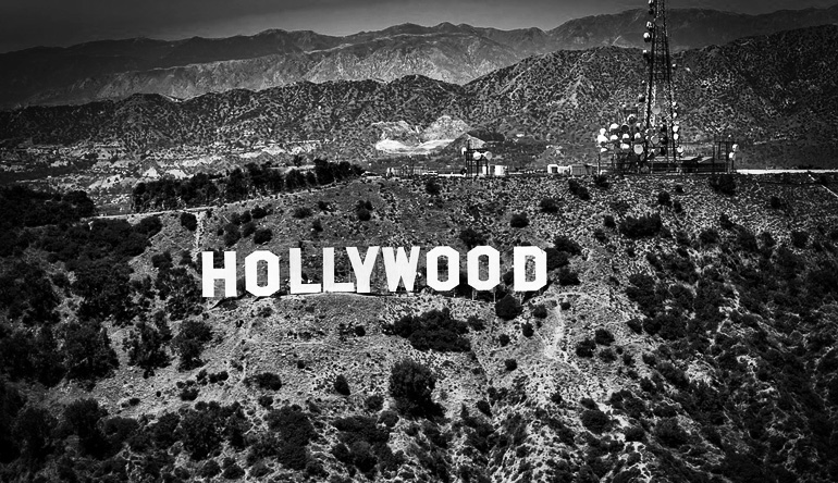 Black and white picture of the Hollywood sign. 